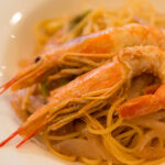 えびとアスパラのパスタ